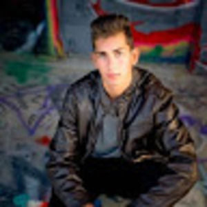 Meet your Posher, Dimitri